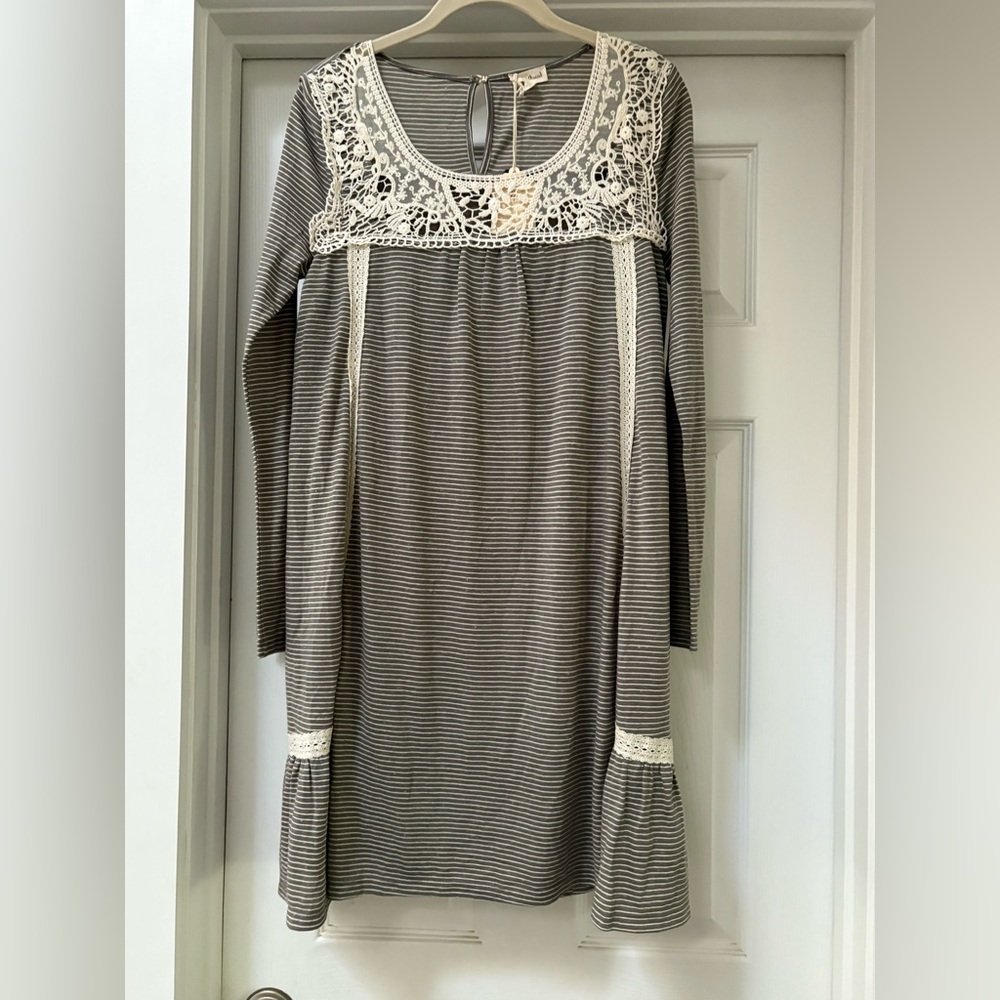 Hem & Thread Striped Midi Dress with Lace Accents
